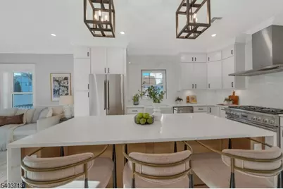 21 Spruce St, Cranford Township, NJ 07016 - Photo 6