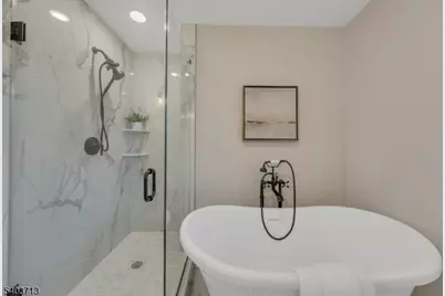 21 Spruce St, Cranford Township, NJ 07016 - Photo 24