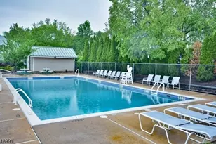 5 Mountain Ct, Bedminster Township, NJ 07921 - Photo 4