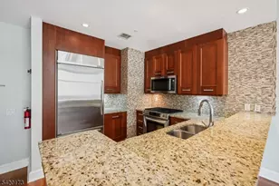 8100 River Rd, North Bergen, NJ 07047 - Photo 8