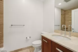 8100 River Rd, North Bergen, NJ 07047 - Photo 18
