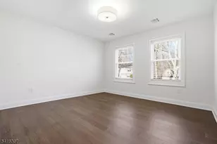 44 Manor Rd, Livingston, NJ 07039 - Photo 28