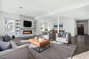 44 Manor Rd, Livingston, NJ 07039 - Photo 6