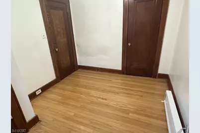 325 Bogert Ave, Ridgewood, NJ 07450 - Photo 6