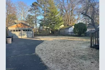 325 Bogert Ave, Ridgewood, NJ 07450 - Photo 22