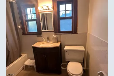 325 Bogert Ave, Ridgewood, NJ 07450 - Photo 18