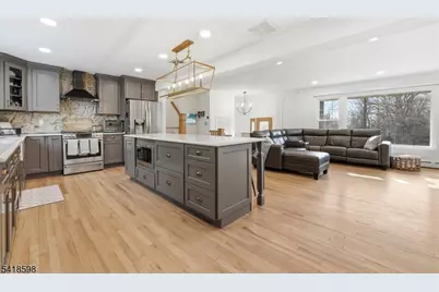 1474 Deer Path, Mountainside, NJ 07092 - Photo 6