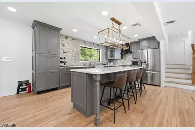 1474 Deer Path, Mountainside, NJ 07092 - Photo 10