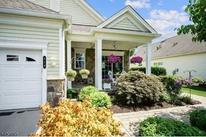 314 Biltmore Ln, Franklin Township, NJ 08873 - Photo 4