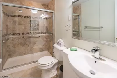 264B Crosse Dr #B, Monroe Township, NJ 08831 - Photo 10