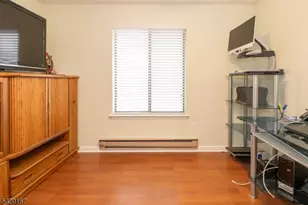 264B Crosse Dr, Monroe Township, NJ 08831 - Photo 12