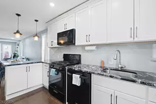 247 E 7th Ave, Roselle, NJ 07203 - Photo 26