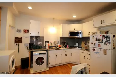 157 Brill St, Newark, NJ 07105 - Photo 8
