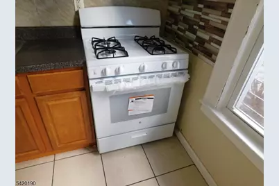 282 Renner Ave #1, Newark, NJ 07112 - Photo 4