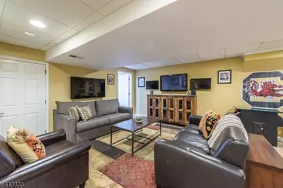 5 Tracey Ln, Mount Olive, NJ 07828 - Photo 38