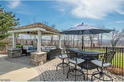 5 Tracey Ln, Mount Olive, NJ 07828 - Photo 4