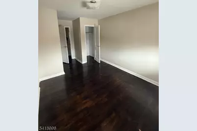 142 Tuxedo Pkwy #1, Newark, NJ 07106 - Photo 4