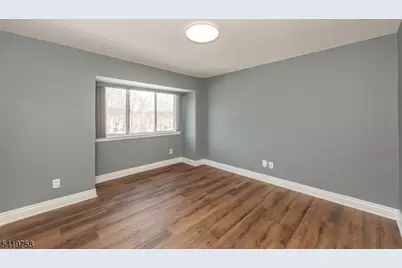 56 Woods Edge Dr, Roxbury Township, NJ 07876 - Photo 18