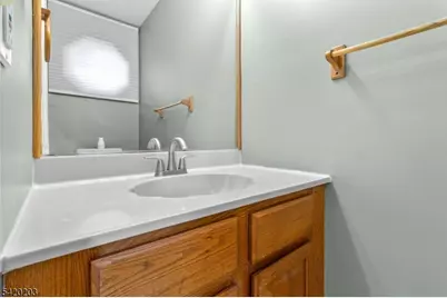 6 Elm Ter, Raritan Township, NJ 08822 - Photo 8