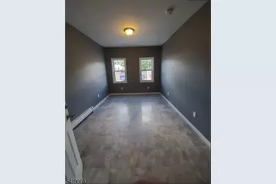 231 Rhode Island Ave, East Orange, NJ 07018 - Photo 6