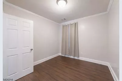 1019 Salem Rd, Union Township, NJ 07083 - Photo 6