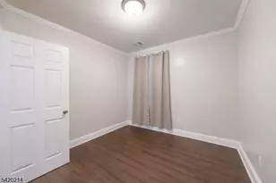 1019 Salem Rd, Union Township, NJ 07083 - Photo 6