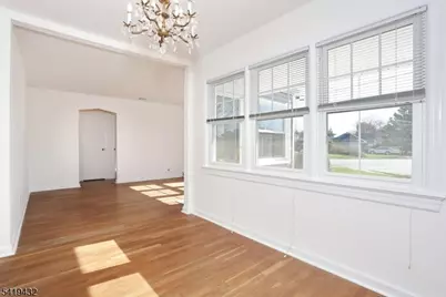 1503 Everett Ter, Fair Lawn, NJ 07410 - Photo 6