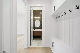 77 Elmwood Dr, Livingston, NJ 07039 - Photo 4