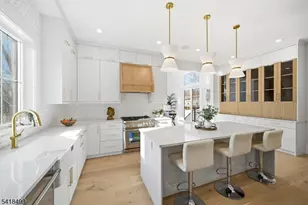 77 Elmwood Dr, Livingston, NJ 07039 - Photo 10