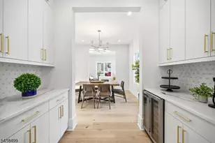 77 Elmwood Dr, Livingston, NJ 07039 - Photo 6