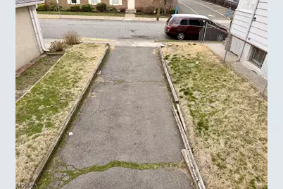 121 Halstead Ave, Wallington, NJ 07057 - Photo 14