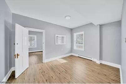 137 Belvidere Ave, Washington Boro, NJ 07882 - Photo 4
