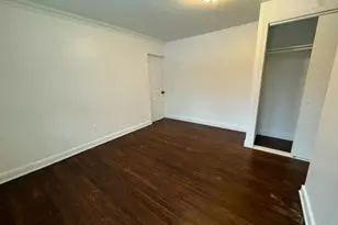 8 Plymouth St, Fairfield, NJ 07004 - Photo 10