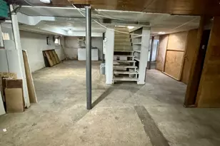 8 Plymouth St, Fairfield, NJ 07004 - Photo 10