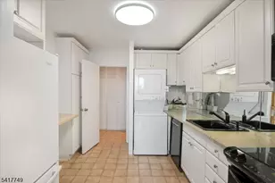 1 Claridge Dr, Verona, NJ 07044 - Photo 10