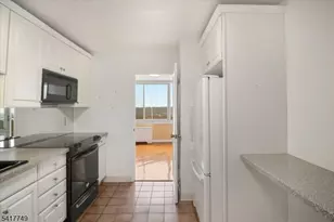 1 Claridge Dr, Verona, NJ 07044 - Photo 12