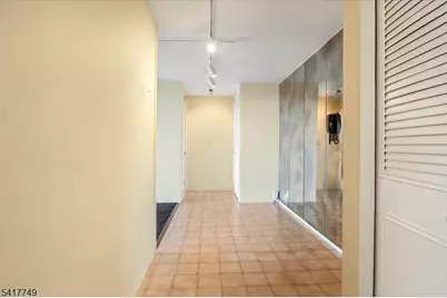 1 Claridge Dr #523, Verona, NJ 07044 - Photo 14