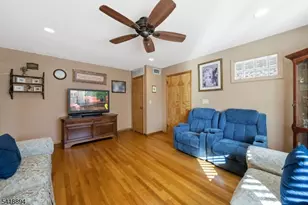 24 Maple Ave, Waldwick, NJ 07463 - Photo 22