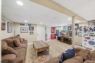 24 Maple Ave, Waldwick, NJ 07463 - Photo 34