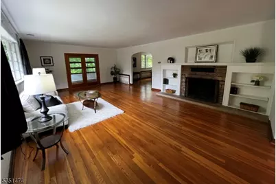 56 Grandview Pl, North Caldwell, NJ 07006 - Photo 10