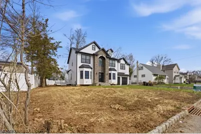 28 Glenwood Ave, Parsippany, NJ 07034 - Photo 2