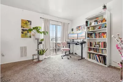 120 Carnegie Pl, Union Township, NJ 07088 - Photo 14