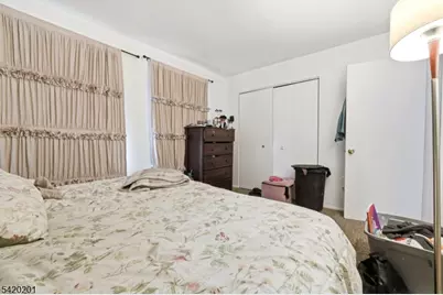 120 Carnegie Pl, Union Township, NJ 07088 - Photo 16