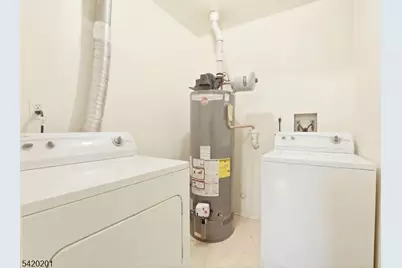 120 Carnegie Pl, Union Township, NJ 07088 - Photo 8