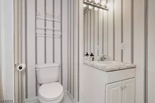 6 Schill Pl, Hillsdale, NJ 07642 - Photo 34