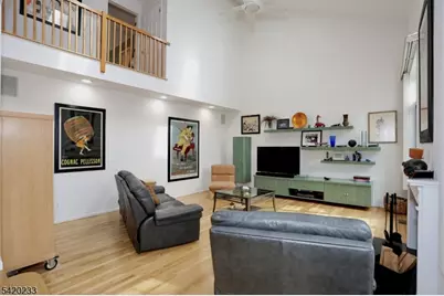 6 Schill Pl #6, Hillsdale, NJ 07642 - Photo 4