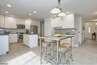 6 Schill Pl #6, Hillsdale, NJ 07642 - Photo 12