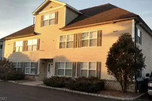 512 Chestnut St, Union Township, NJ 07083 - Photo 1