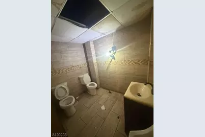 474 15th Ave, Newark, NJ 07103 - Photo 6