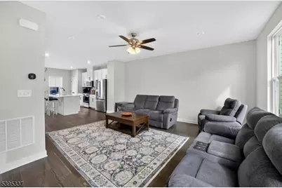 9 Saw Mill Cir, Hackettstown, NJ 07840 - Photo 16